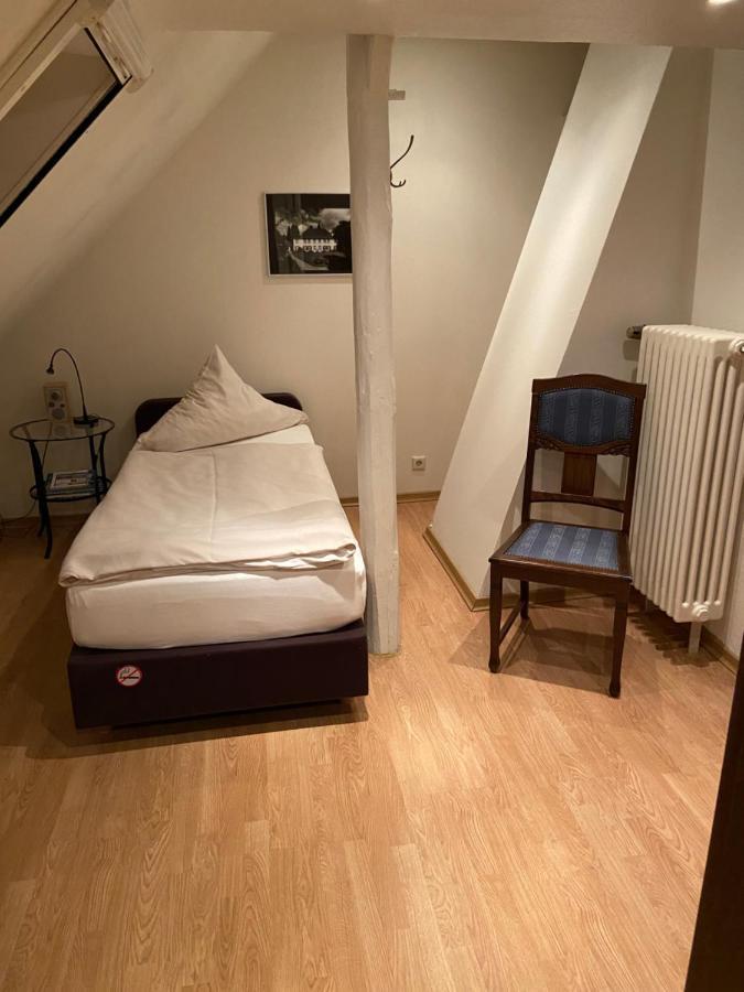 Klosterschänke Hude Hotel Ferienwohnungen Restaurant Café Esterno foto